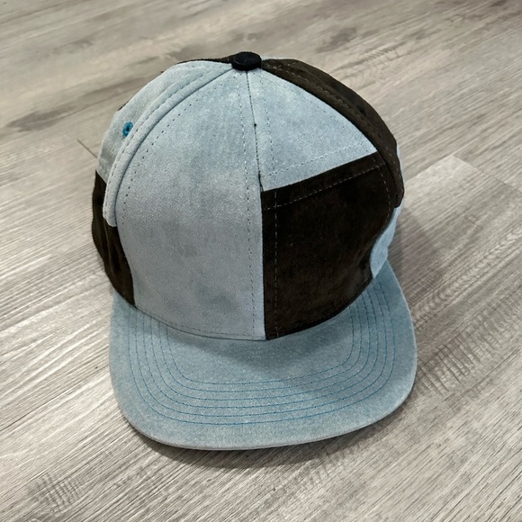 Supreme Hats for Men | The RealReal Supreme Black and Light Blue Cap one size real suede